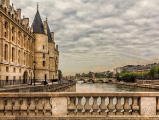découvrez notre service de conciergerie à domicile : gestion simplifiée de vos tâches quotidiennes, assistance personnalisée et sérénité assurée. profitez d’un accompagnement sur-mesure pour améliorer votre confort de vie.