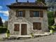 découvrez nos solutions professionnelles de rénovation de biens immobiliers : améliorez, modernisez et valorisez votre propriété grâce à notre expertise en travaux de rénovation intérieure et extérieure.